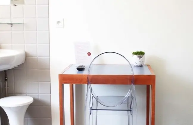 Economy Tek Büyük Yataklı Oda, Ortak Banyo