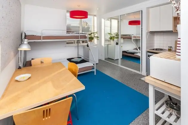 Basic Stüdyo, Özel Banyo