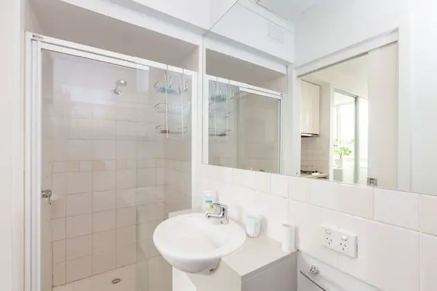 Basic Stüdyo, Özel Banyo