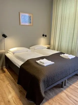 Basic Tek Büyük Yataklı Oda