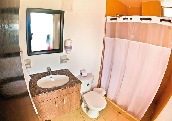 Üç Kişilik Oda