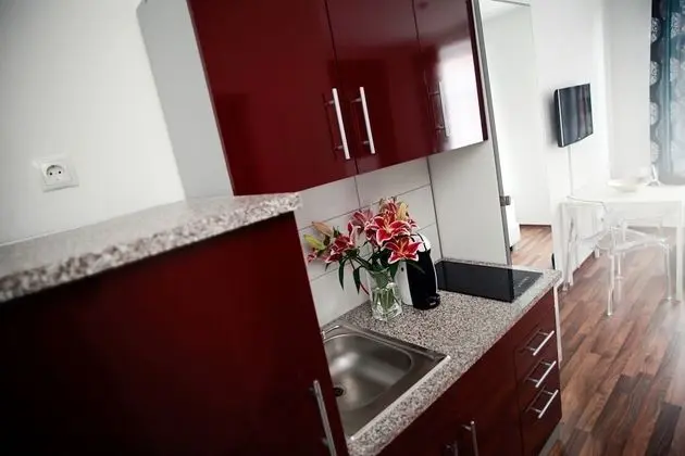 Deluxe Apart Daire, Küçük Mutfak