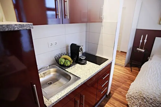 Deluxe Apart Daire, Küçük Mutfak