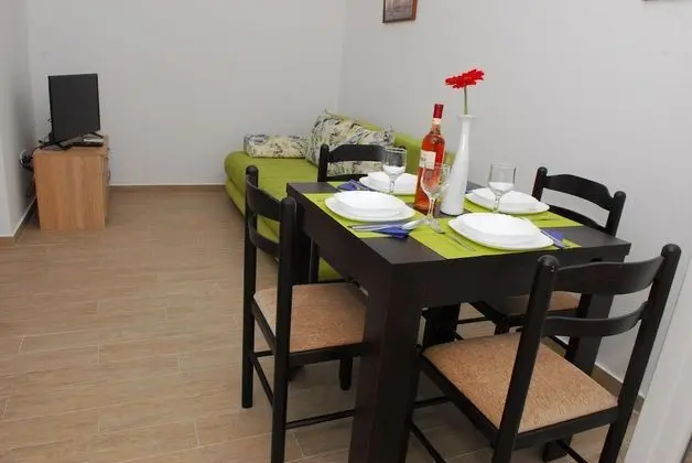 Basic Apart Daire, Birden Çok Yatak, Balkon, Deniz Manzaralı