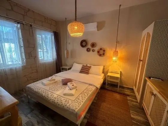 Standart Oda, Kara Manzaralı, Balkonsuz