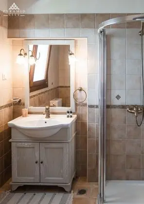 Villa, Banyolu/Duşlu (Luxury Villa Hera)