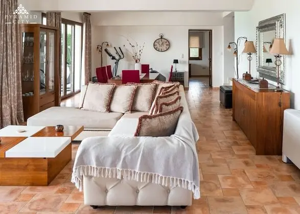 Villa, Banyolu/Duşlu (Luxury Villa Hera)