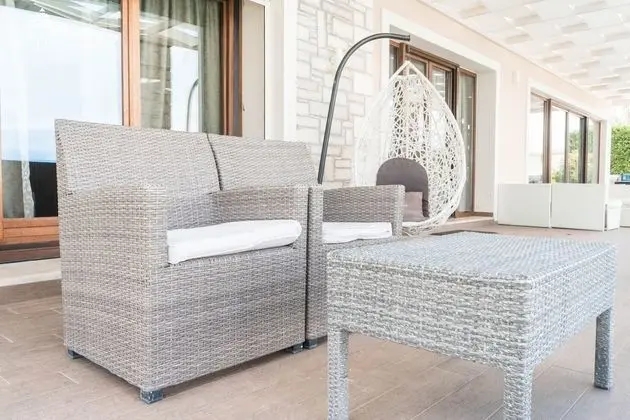 Villa, Banyolu/Duşlu (Luxury Villa Hera)