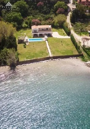 Villa, Banyolu/Duşlu (Luxury Villa Hera)