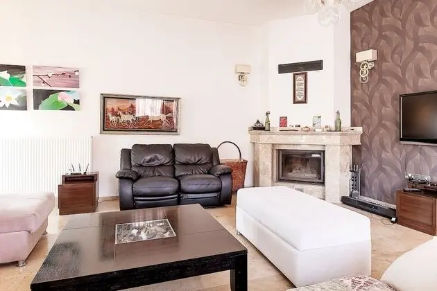 Executive Villa