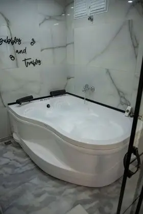 Business Stüdyo Süit