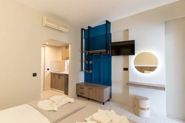 Apart Daire, 2 Yatak Odası, Havuz Manzaralı