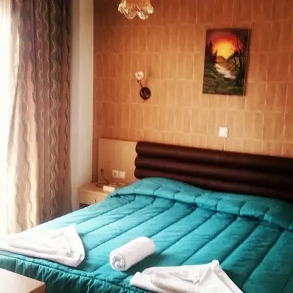 1 Çift Kişilik Veya 2 Tek Kişilik Yatak Standard