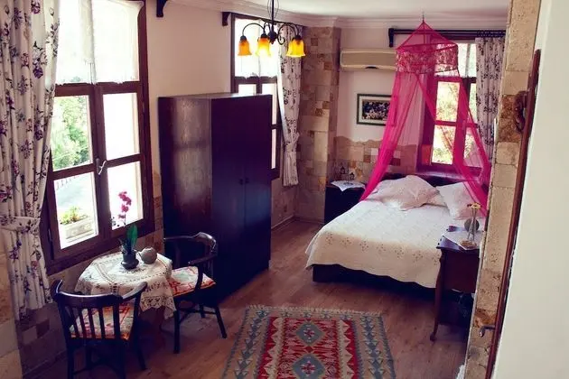 Deluxe Tek Büyük Yataklı Oda, Deniz Manzaralı