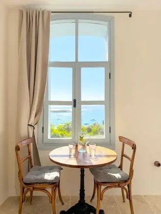 Deluxe Tek Büyük Yataklı Oda, Deniz Manzaralı