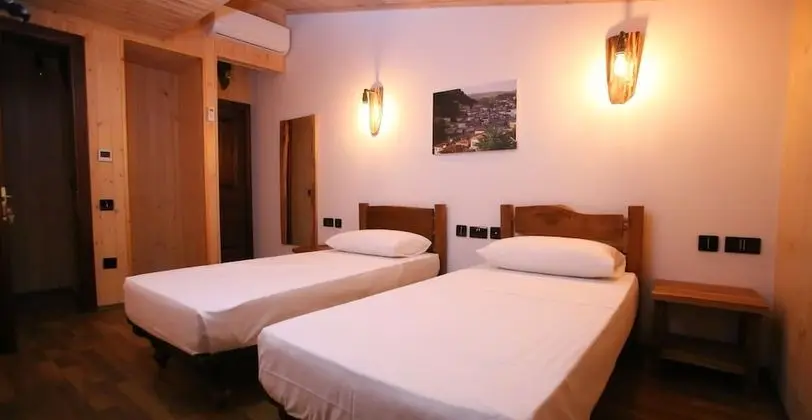 Deluxe İki Ayrı Yataklı Oda