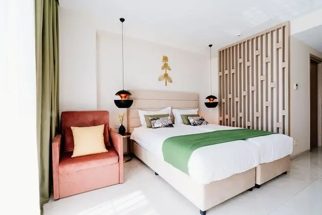 Superior Oda, Bahçe Manzaralı