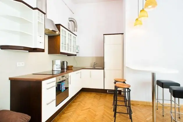 Comfort Apart Daire, Avlu Manzaralı