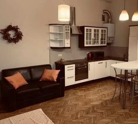 Comfort Apart Daire, Avlu Manzaralı