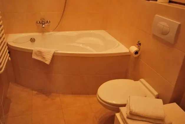 Romantic Stüdyo Süit