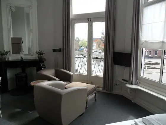 Junior Süit, 1 En Büyük (King) Boy Yatak