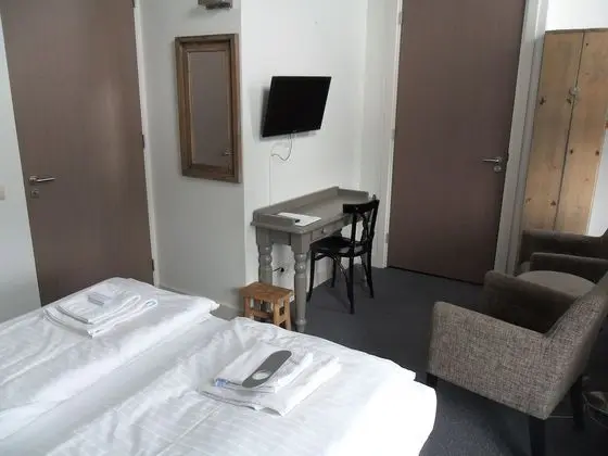 Tek Büyük Yataklı Oda