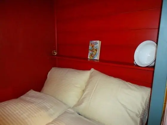 Kulübe, 1 Çift Kişilik Yatak