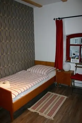 Tek Kişilik Oda