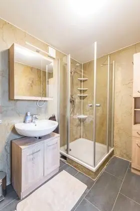 Comfort Tek Büyük Yataklı Oda (Mägde Stube)