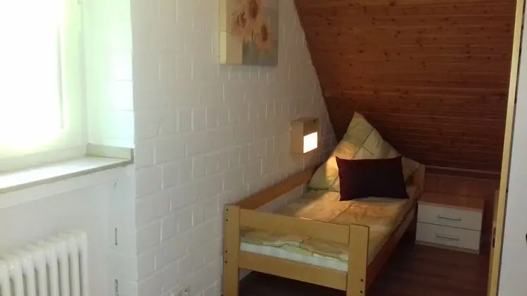 Tek Kişilik Oda (Dusche, Hauptgebäude, Zimmer Nr. 6)