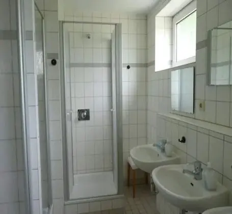 Tek Kişilik Oda, Ortak Banyo (Hauptgebäude, Zimmer Nr. 10)