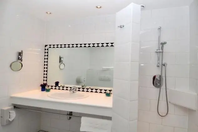 Comfort Tek Büyük Yataklı Oda, 1 Büyük (Queen) Boy Yatak