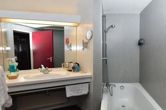 Comfort Üç Kişilik Oda, 3 Tek Kişilik Yatak