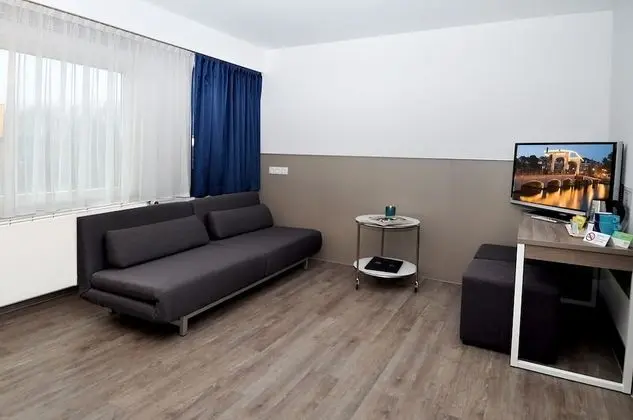 Family Oda, 1 En Büyük (King) Boy Yatak ve Çekyat