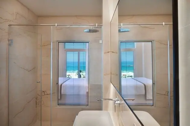 Deluxe Sea Front