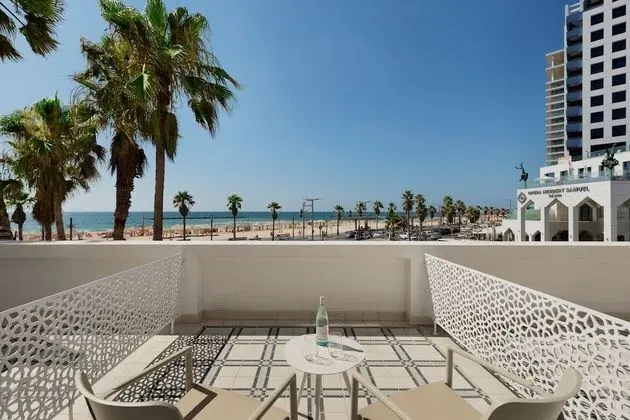 Deluxe Oda, Balkon, Deniz Manzaralı