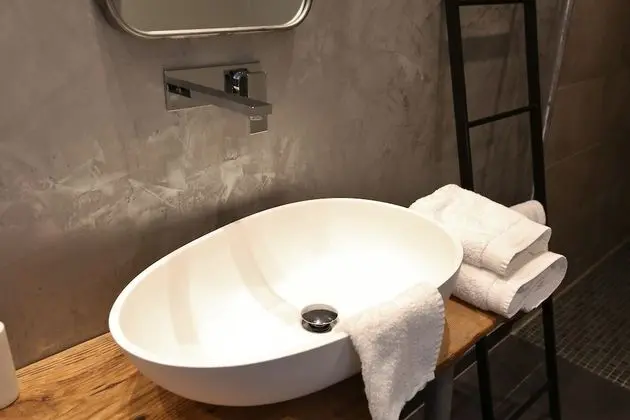 Tek Büyük Yataklı Oda (Instant Secret)