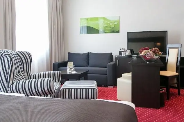 Standard Üç Kişilik Oda, Birden Çok Yatak, Sigara İçilmez