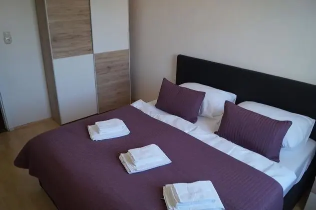 City Apart Daire, 1 Yatak Odası, Sigara İçilebilir, Bahçe Manzaralı