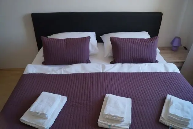 City Apart Daire, 1 Yatak Odası, Sigara İçilebilir, Bahçe Manzaralı