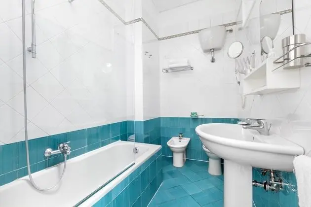 Superior Dört Kişilik Oda