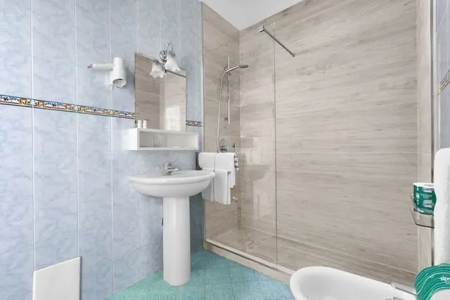 Superior Üç Kişilik Oda