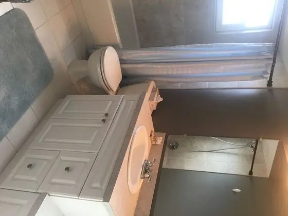 Ev