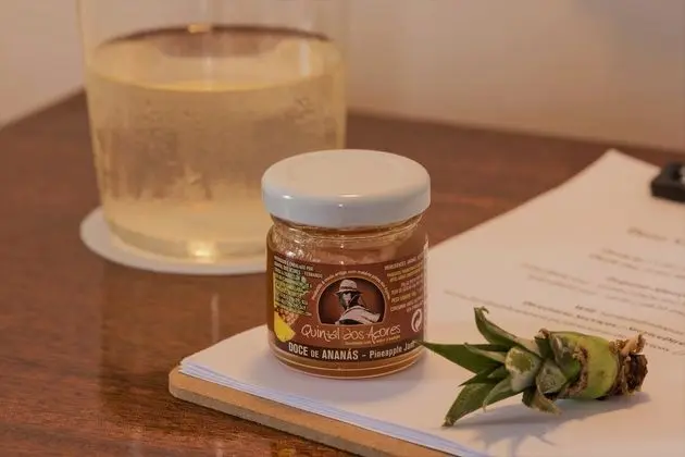 Tek Büyük Yataklı Oda (with Pineapple Experience Package)