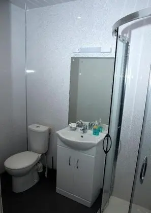 Family Üç Kişilik Oda, Banyolu/Duşlu
