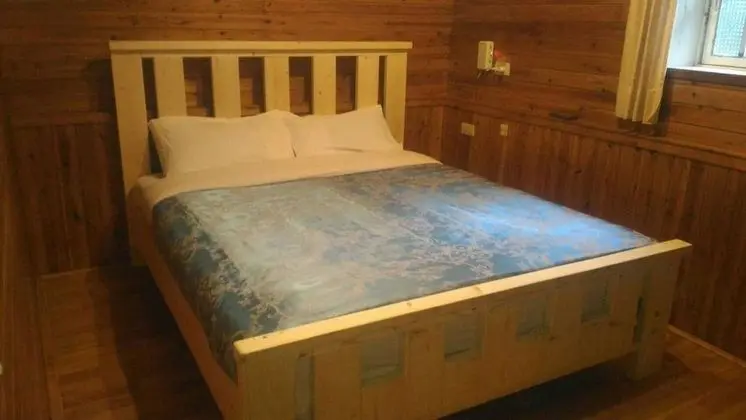 Comfort Tek Büyük Yataklı Oda, Ortak Banyo
