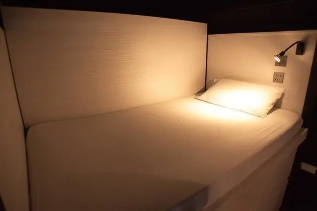 Ortak Ranzalı Oda, Karma Ranzalı Oda (Single Bed)