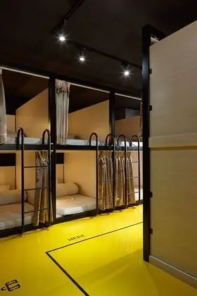 Ortak Ranzalı Oda, Sadece kadınlar için (Double Bed)