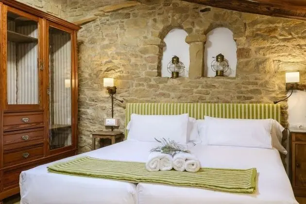 Economy Tek Büyük Yataklı Oda (La Capilla)