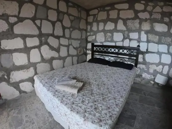 https://images.odamax.com/img/1920x1080/odamax/image/upload/Heredot_s_House_202607100140361_545928138.jpg